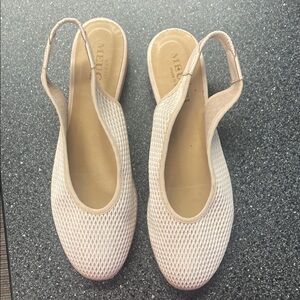 Women's Beige Slingback Shoes